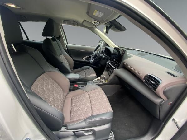 Toyota Yaris Cross 1.5 Style Plus +360*Kam+Carplay+SHZ+