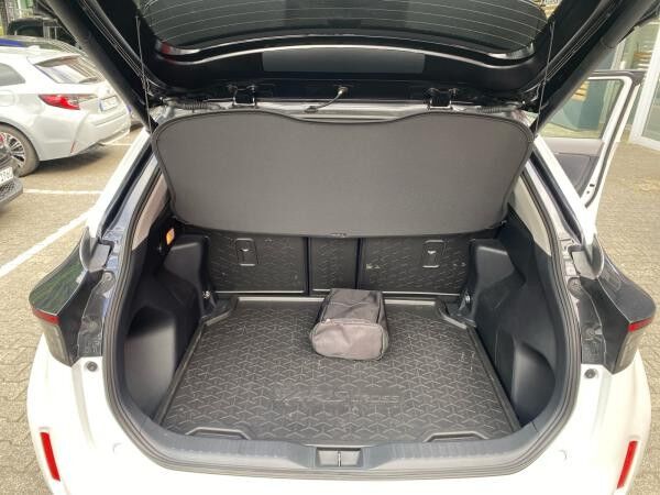Toyota Yaris Cross 1.5 Style Plus +360*Kam+Carplay+SHZ+