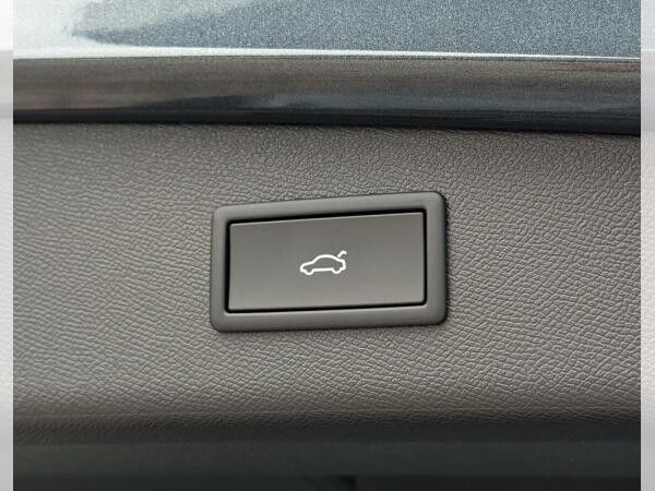Cupra Leon Sportstourer VZ 2.0 TSI 245 kW DSG (UVP 64.012€/SOFORT) PANO/NAV/AHK/SIDE/MATRIX/SENNH./UVM.