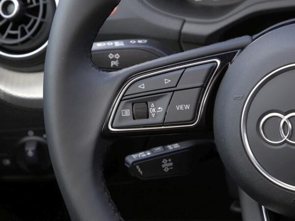 Audi Q2 35 TFSI S Tronic advanced GWP 17"|NAVI-APP|AHK|