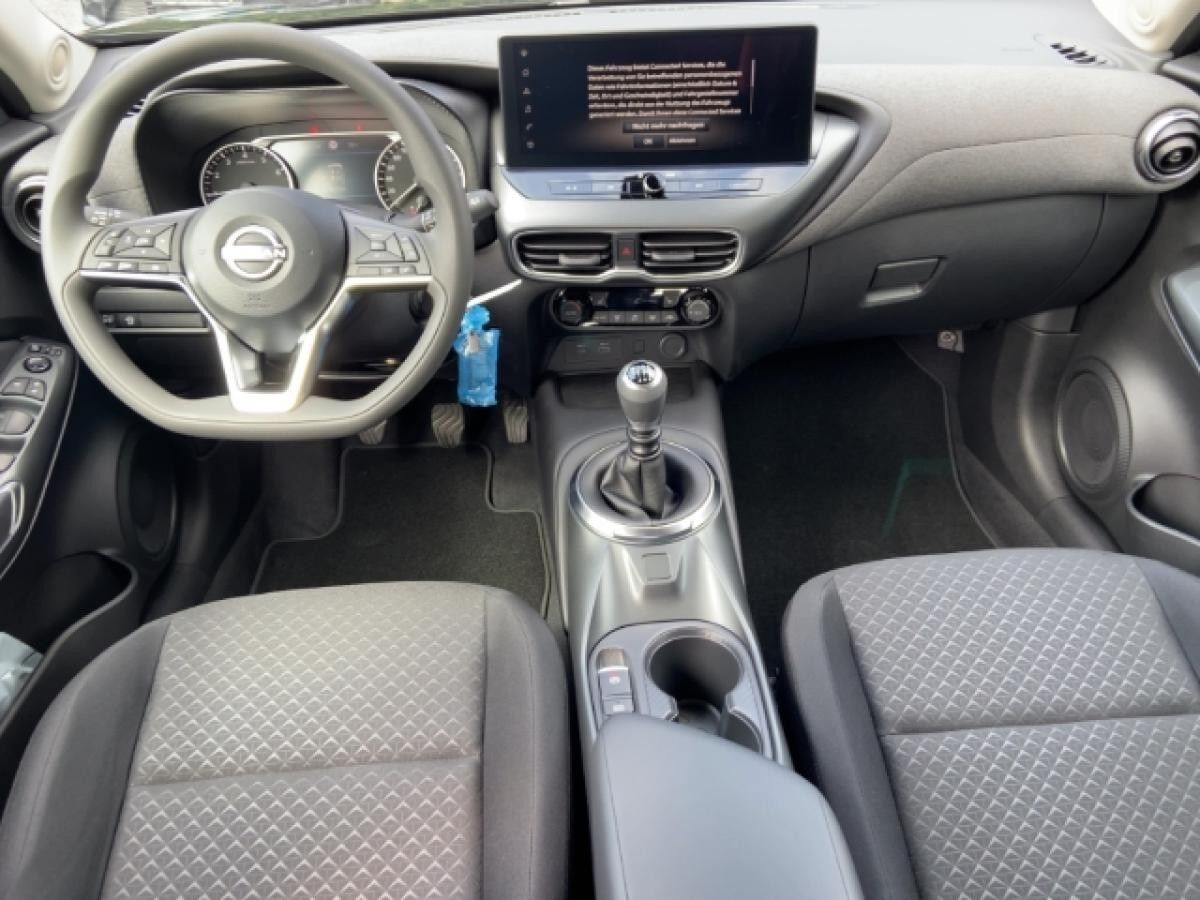 Nissan Juke ACENTA Komfort 1.0 DIG-T 114 PS 6MT Winter/Navi/Carplay