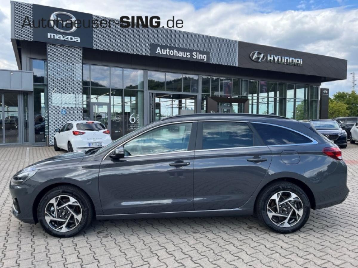 Hyundai i30 i30cw M-Hybrid Navi LED Kamera SHZ PDC CarPlay