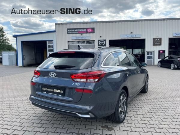 Hyundai i30 cw M-Hybrid Navi LED Kamera SHZ PDC CarPlay