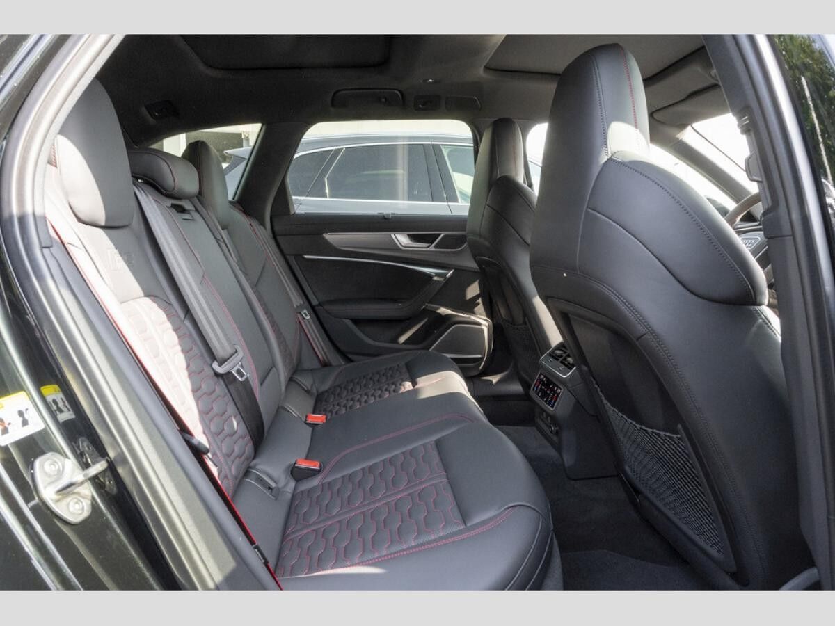 Audi RS6 Avant 4.0 TFSI quattro Audi RS6 Avant 4.0 TFSI quattro