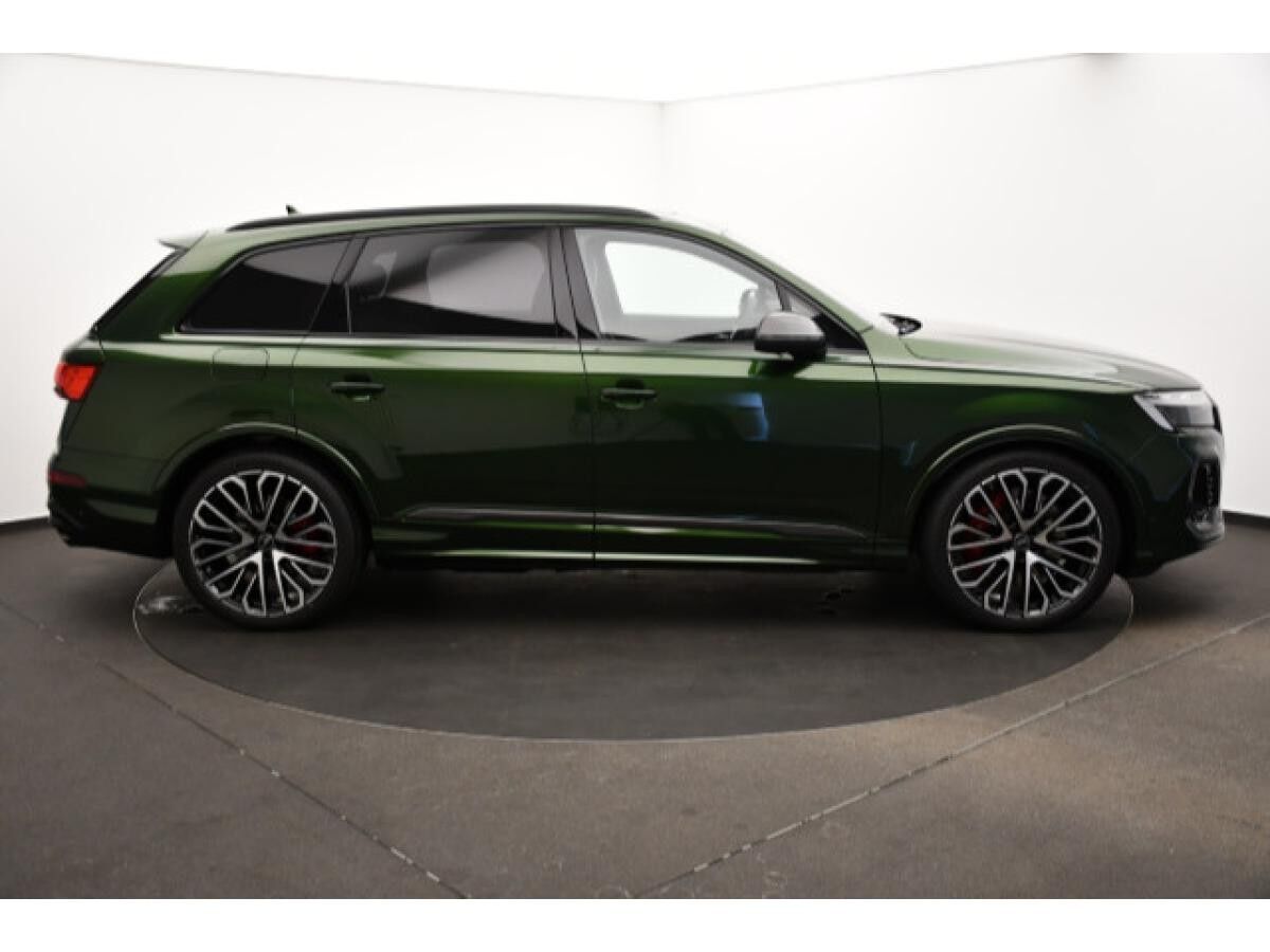 Audi SQ7 Audi exlusive Verde Ermes metallic HD Matrix LED-Scheinwerfer  Panorama-Glasdach Nachtsichtassistent