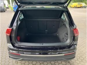 Volkswagen Tiguan 1.5 TSI ACC+SHZ+MFL+STANDHEIZUNG+PDC+LED