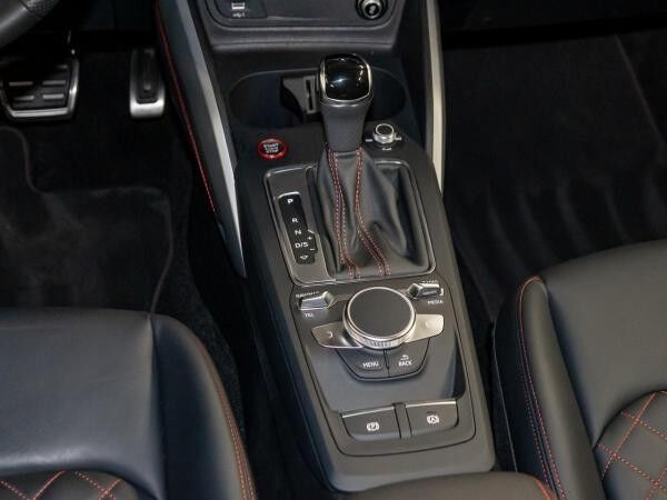 Audi SQ2 TFSI 221(300) S tronic AHK SHZ Keyless PDC