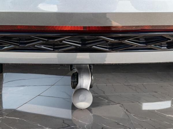Volkswagen Tayron R-Line 1,5 l eHybrid DSG (272 PS) AHK+PANO+NAVI *SOFORT VERFÜGBAR*