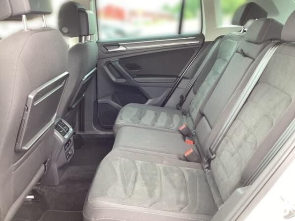 Volkswagen Tiguan 1.5 TSI DSG R-LINE *360° *AHK *LM20 *ACC