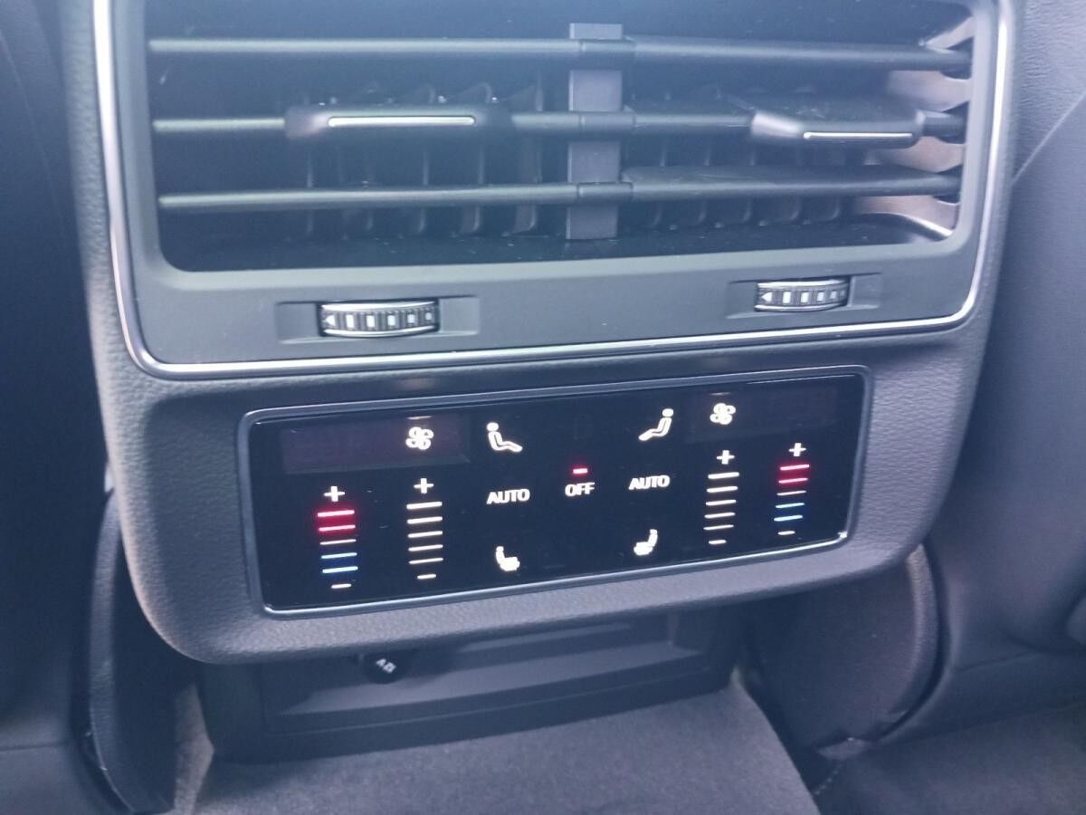 Audi Q8 50 TDI Audi Q8 50 TDI