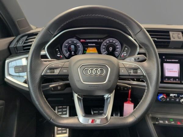 Audi Q3 S line 45 TFSIe LED virtual Navi DAB Teilleder