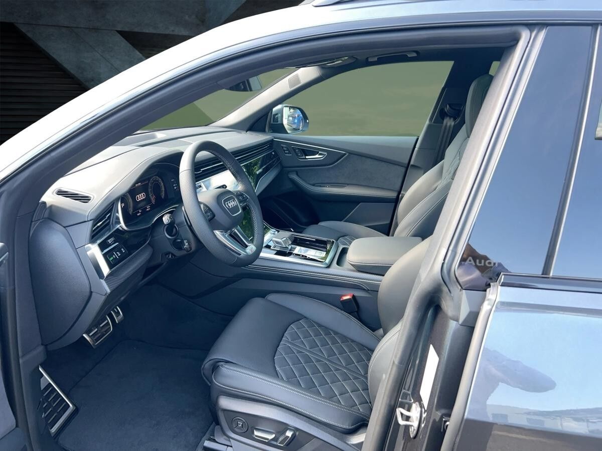 Audi Q8 SUV 50TDI |Luft|Pano|AHK|