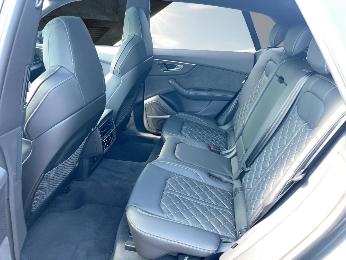 Audi Q8 SUV 50TDI |Luft|Pano|AHK|