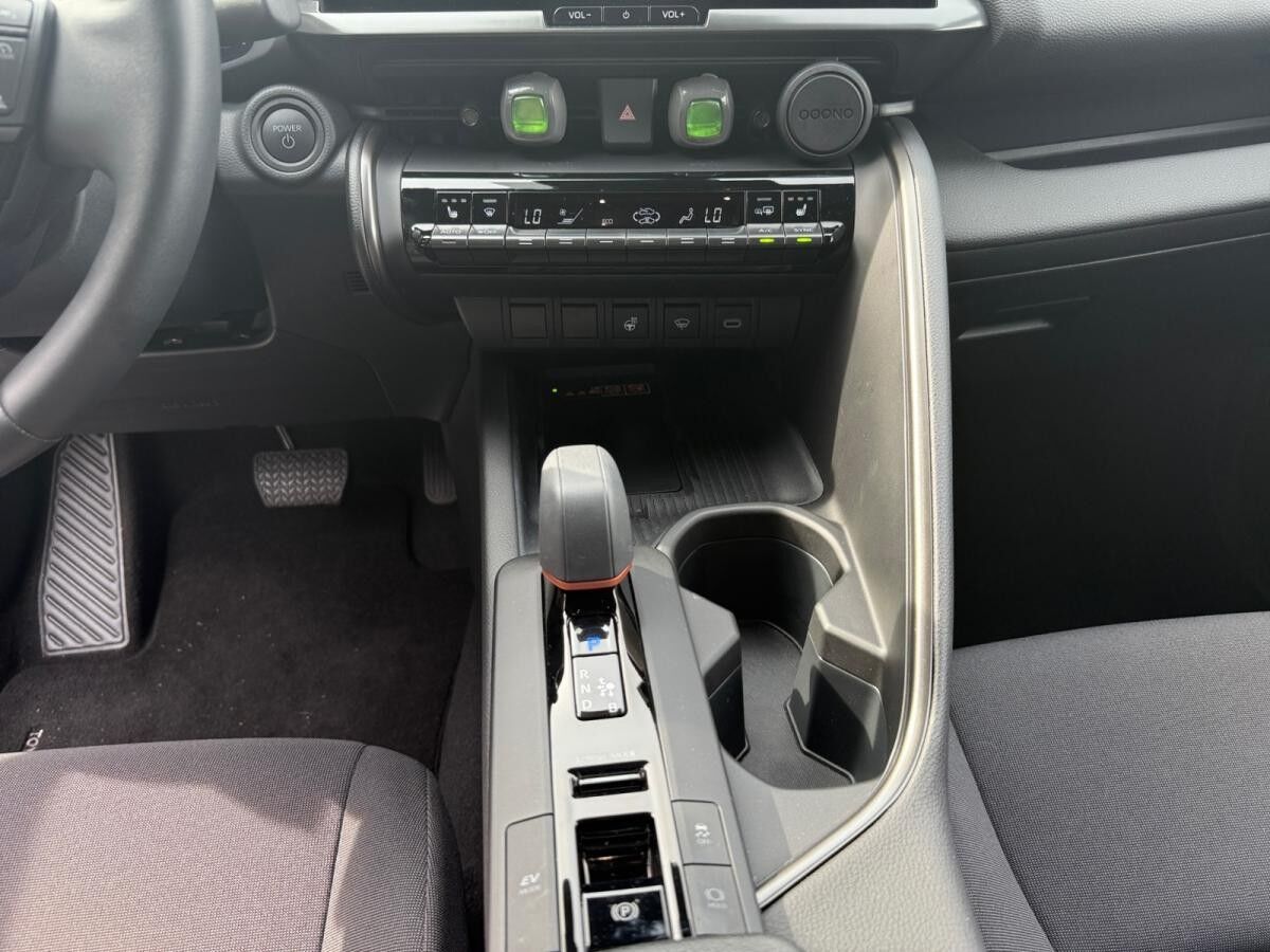 Toyota C-HR - 1.8 l Hybrid Teamplayer *CARPLAY*KAMERA*