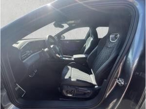 Volkswagen Passat Variant R-Line 2,0 l TDI SCR 4MOTION DSG