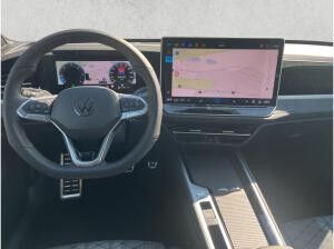 Volkswagen Passat Variant R-Line 2,0 l TDI SCR 4MOTION DSG