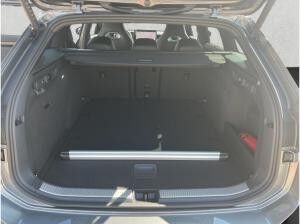 Volkswagen Passat Variant R-Line 2,0 l TDI SCR 4MOTION DSG