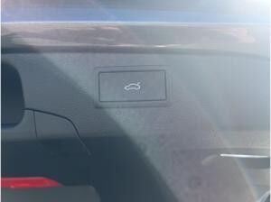 Volkswagen Passat Variant R-Line 2,0 l TDI SCR 4MOTION DSG