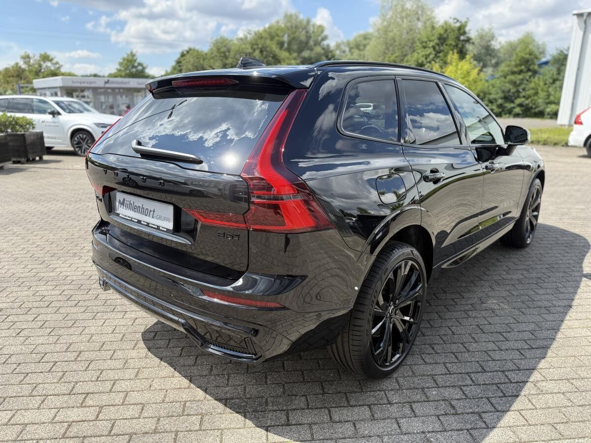 Volvo XC60 B5 AWD ULTRA BLACK EDITION - sofort lief. -