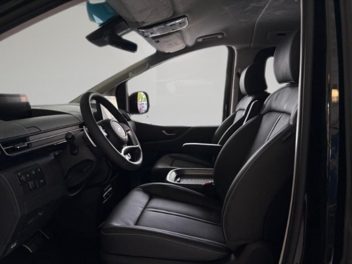 Hyundai STARIA 1.6 HEV Signature **SOFORT VERFÜGBAR**