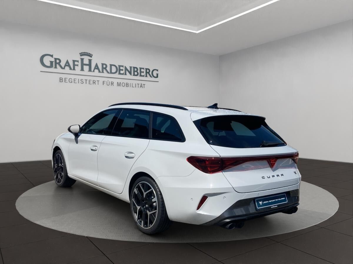 Cupra Leon Sportstourer VZ 2.0 TSI 245 kW (333 PS) 7-Gang-DSG 4Drive