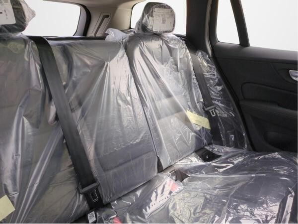 Volvo V60 T8 Twin Engine Ultra Dark Premium Paket AHK