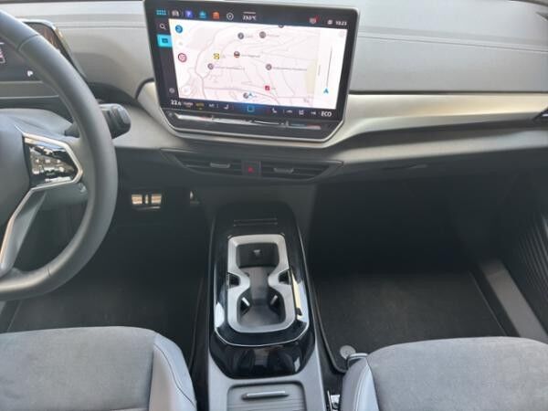 Volkswagen ID.4 Pro 4Motion AHK HUD Wärmepumpe Navi Harman