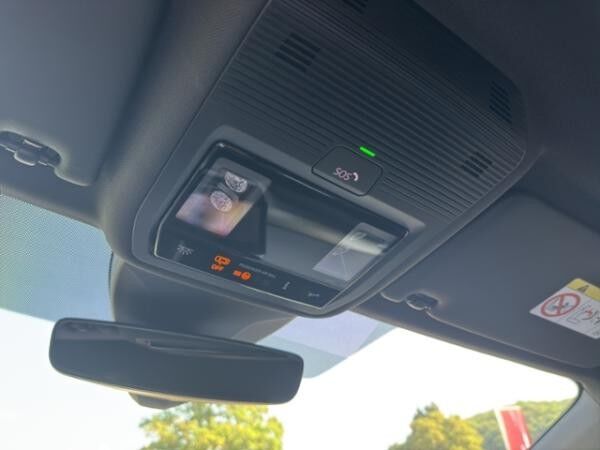 Volkswagen ID.4 Pro 4Motion AHK HUD Wärmepumpe Navi Harman
