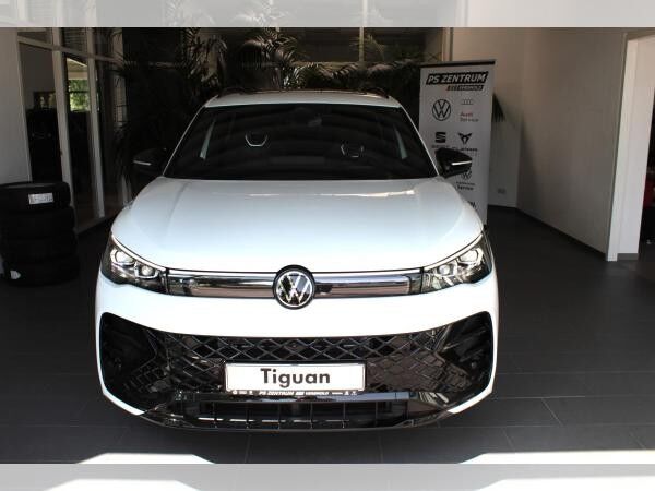 Volkswagen Tiguan R-Line Hybrid HD-Matrix Pano AHK Black Style