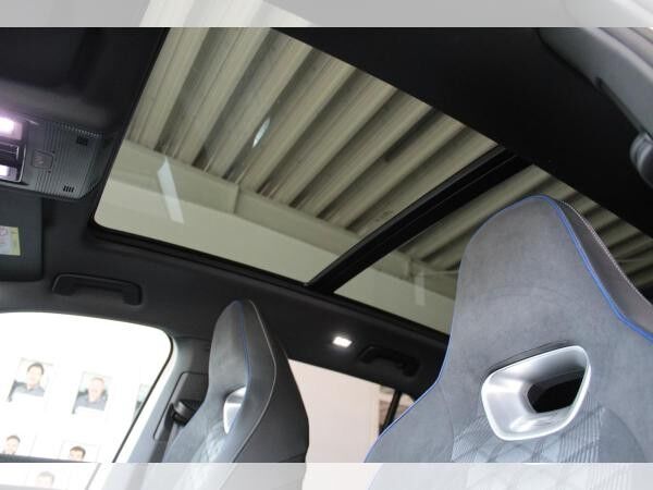 Volkswagen Tiguan R-Line Hybrid HD-Matrix Pano AHK Black Style