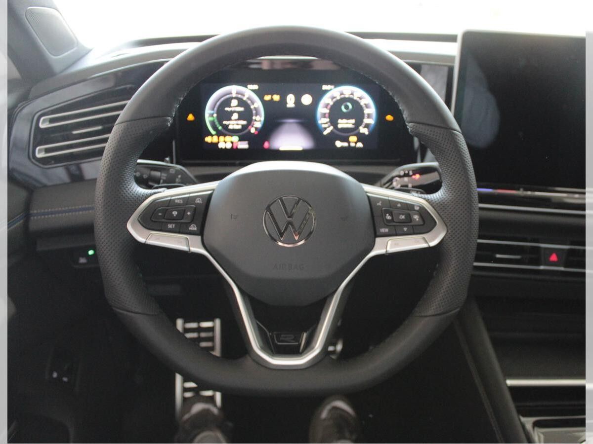 Volkswagen Tiguan R-Line Hybrid HD-Matrix Pano AHK Black Style
