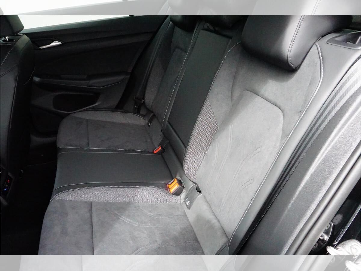 Volkswagen Golf Style 1,5 TSI 6-Gang