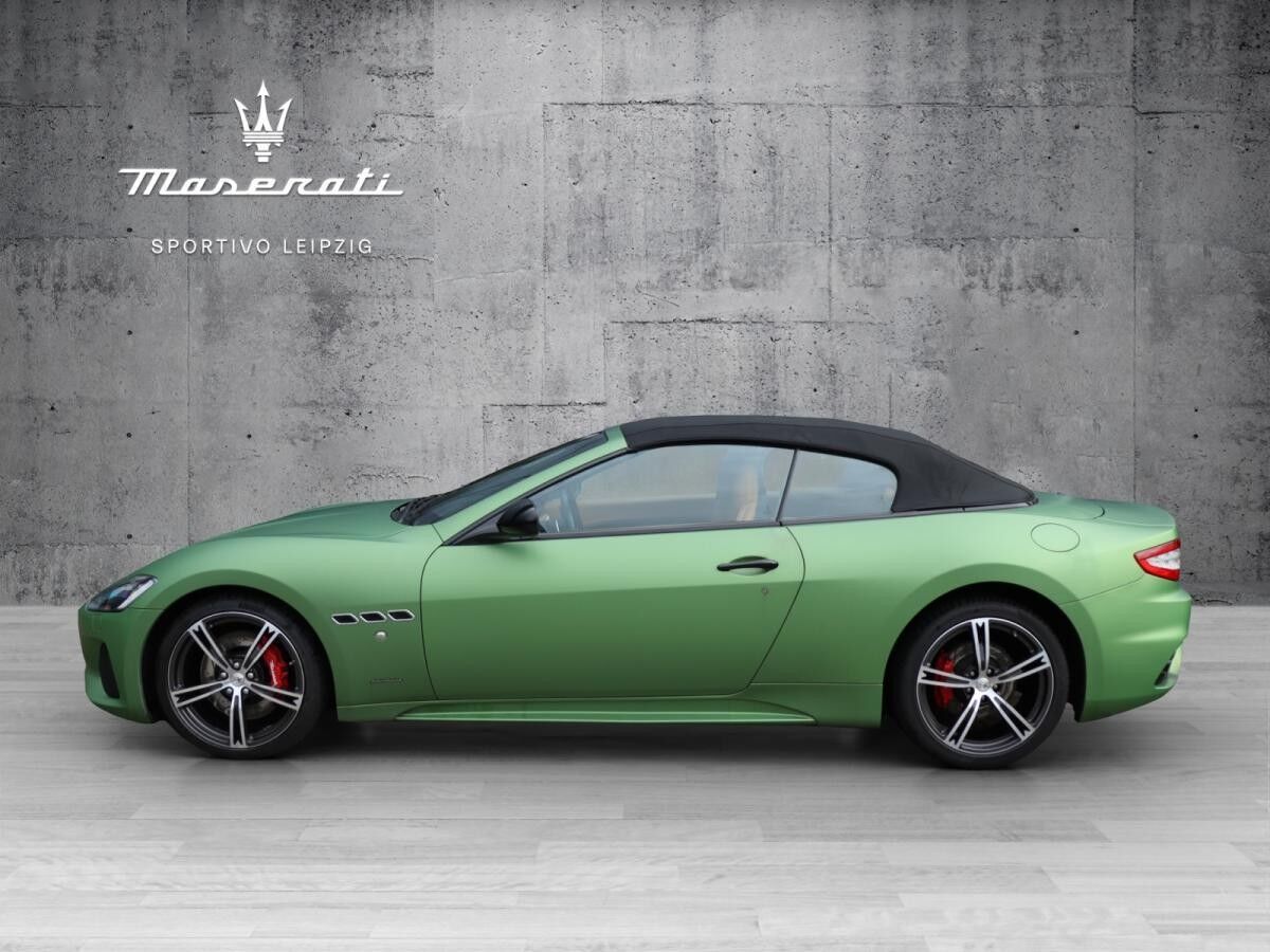 Maserati GranCabrio Sport // Vollfolierung in grün matt|  🔥 SPORTIVO LEIPZIG  🔥