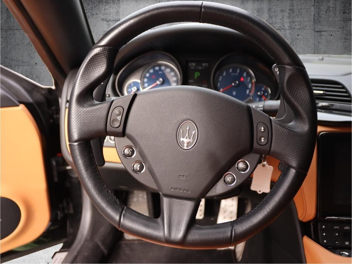 Maserati GranCabrio Sport // Vollfolierung in grün matt|  🔥 SPORTIVO LEIPZIG  🔥