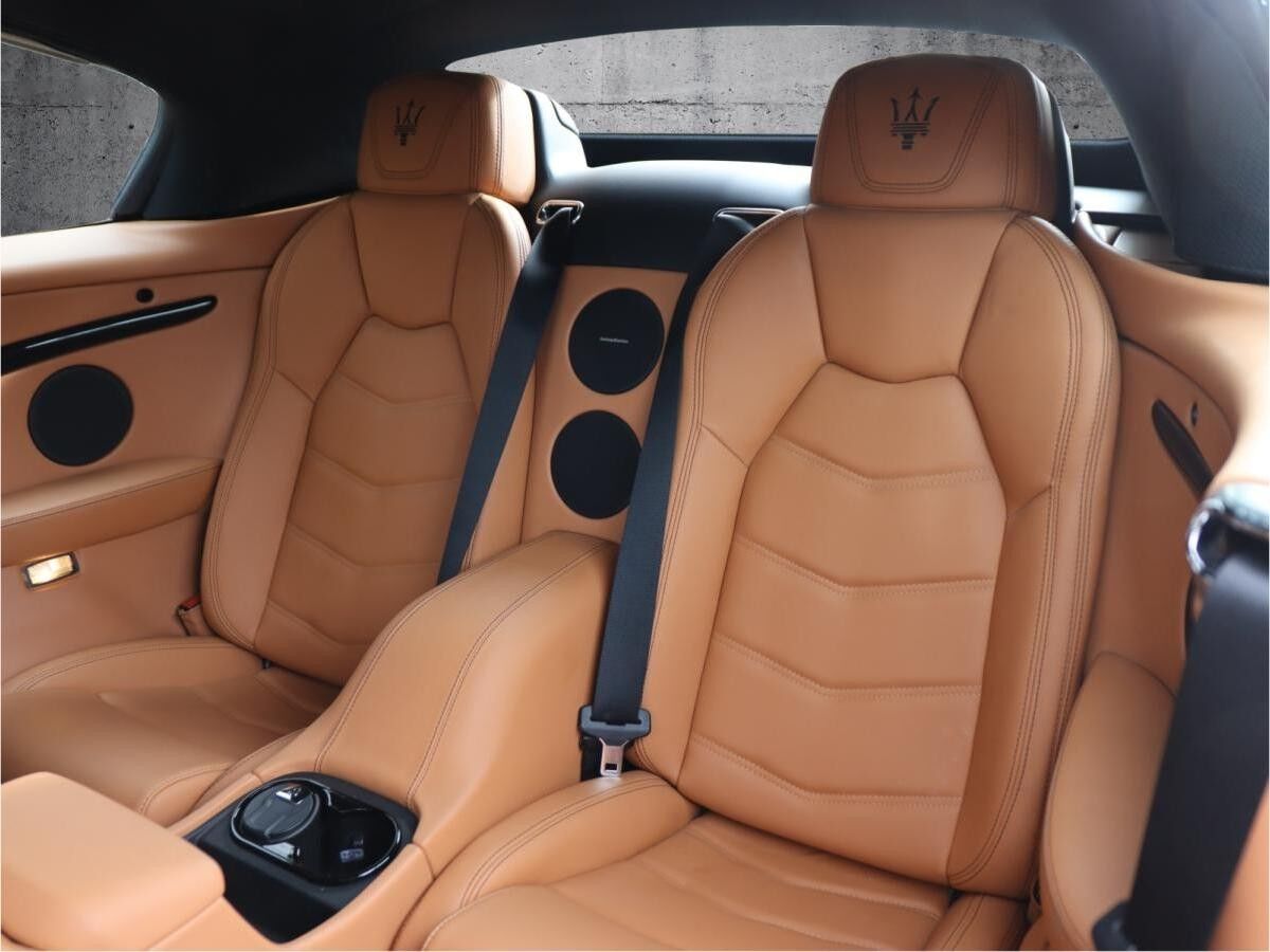 Maserati GranCabrio Sport // Vollfolierung in grün matt|  🔥 SPORTIVO LEIPZIG  🔥