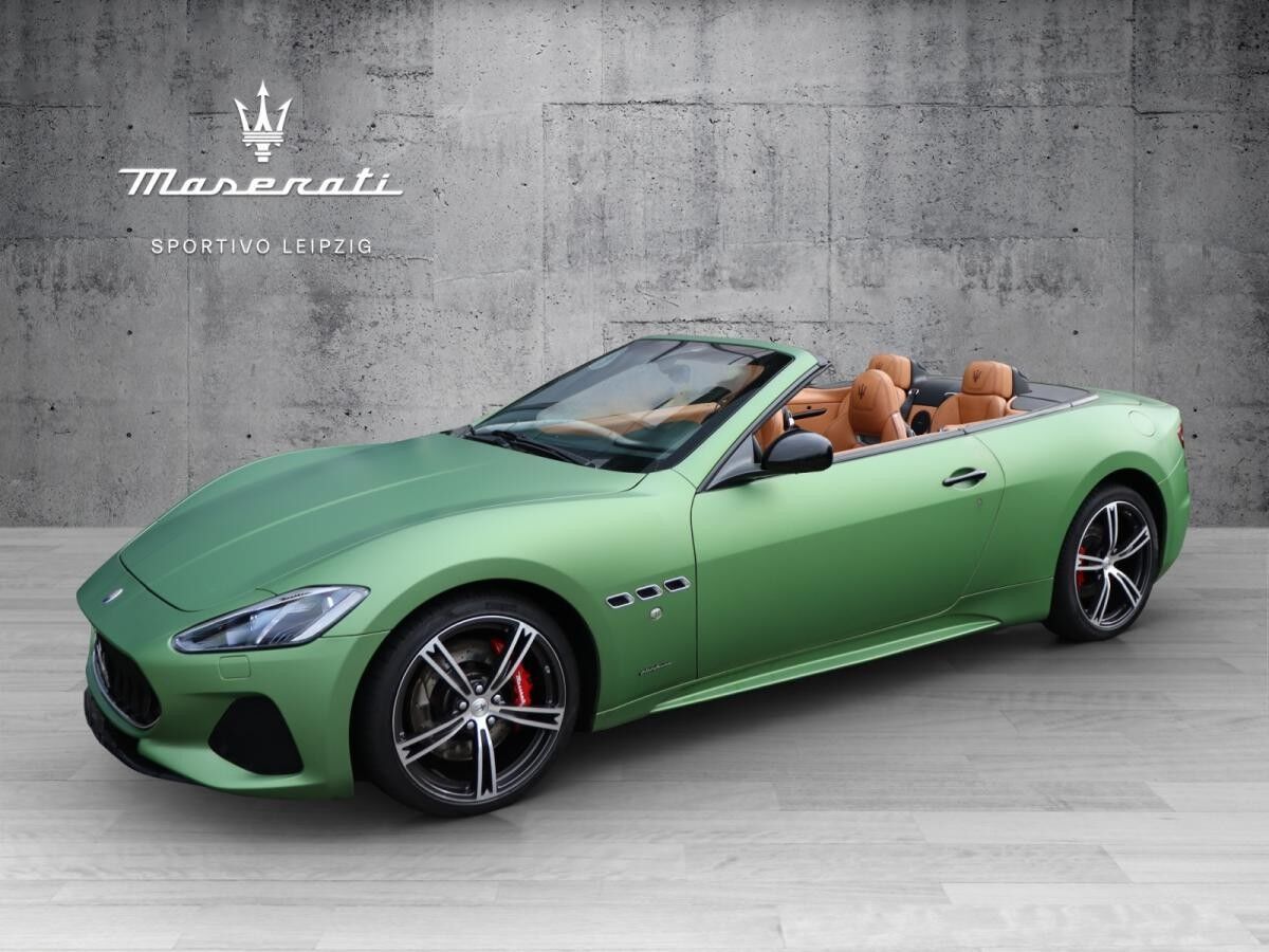 Maserati GranCabrio Sport // Vollfolierung in grün matt|  🔥 SPORTIVO LEIPZIG  🔥