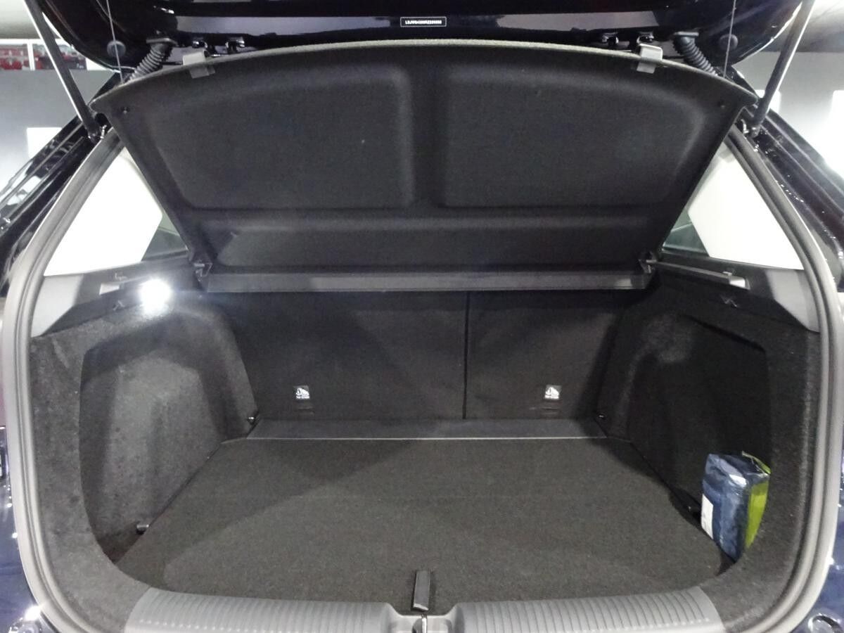 MG ZS Hybrid + Luxury Automatik MY 2025 Black Month