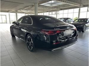 Mercedes-Benz E 220 d 4 Matic+Panodach+AHK+Winter-Paket+DIGITAL LIGHT+360°-Kamera+DISTRONIC +FahrassistenPLUS