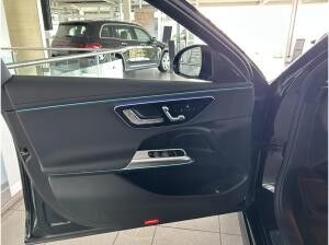 Mercedes-Benz E 220 d 4 Matic+Panodach+AHK+Winter-Paket+DIGITAL LIGHT+360°-Kamera+DISTRONIC +FahrassistenPLUS