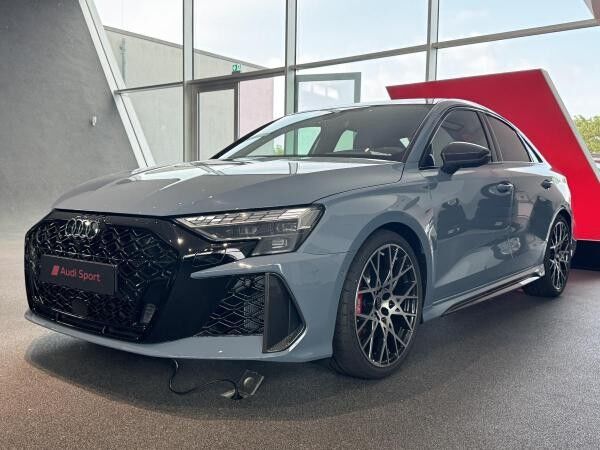 Audi RS3 Limousine (sofort lieferbar) Sonderkondition DMB*