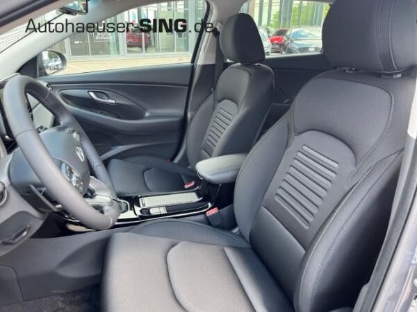 Hyundai i30 cw Kombi Automatik M-Hybrid LED Kamera