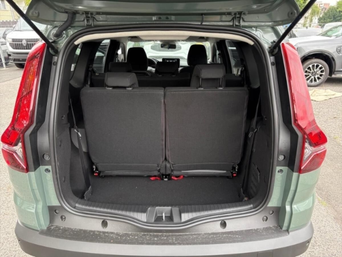 Dacia Jogger Extreme+ ECO-G 100 INKL. WARTUNG *Navi*Keyless*Kamera*Sitzheizung*uvm.