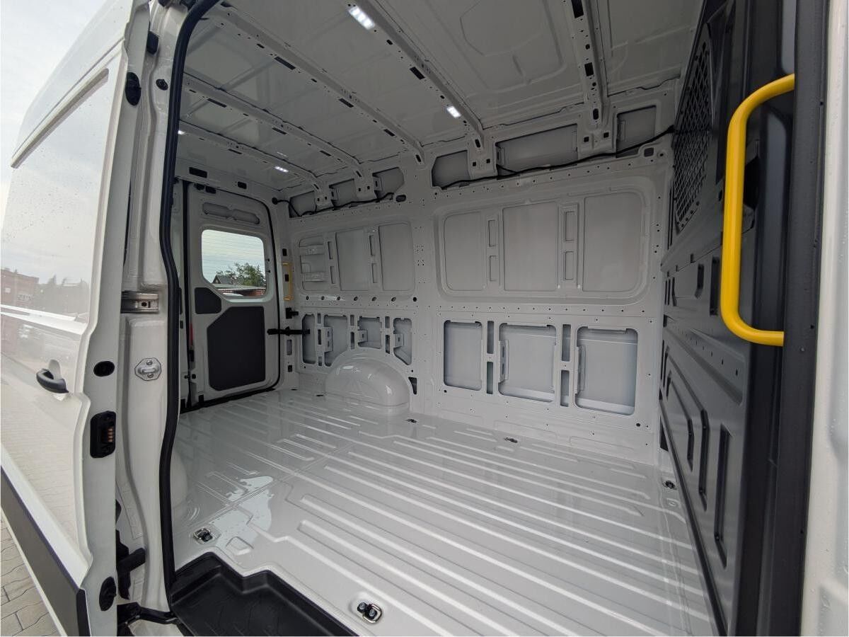 Volkswagen Crafter ++sofort verfügbar++ PDC, Klimaautomatik, Sitzheizung