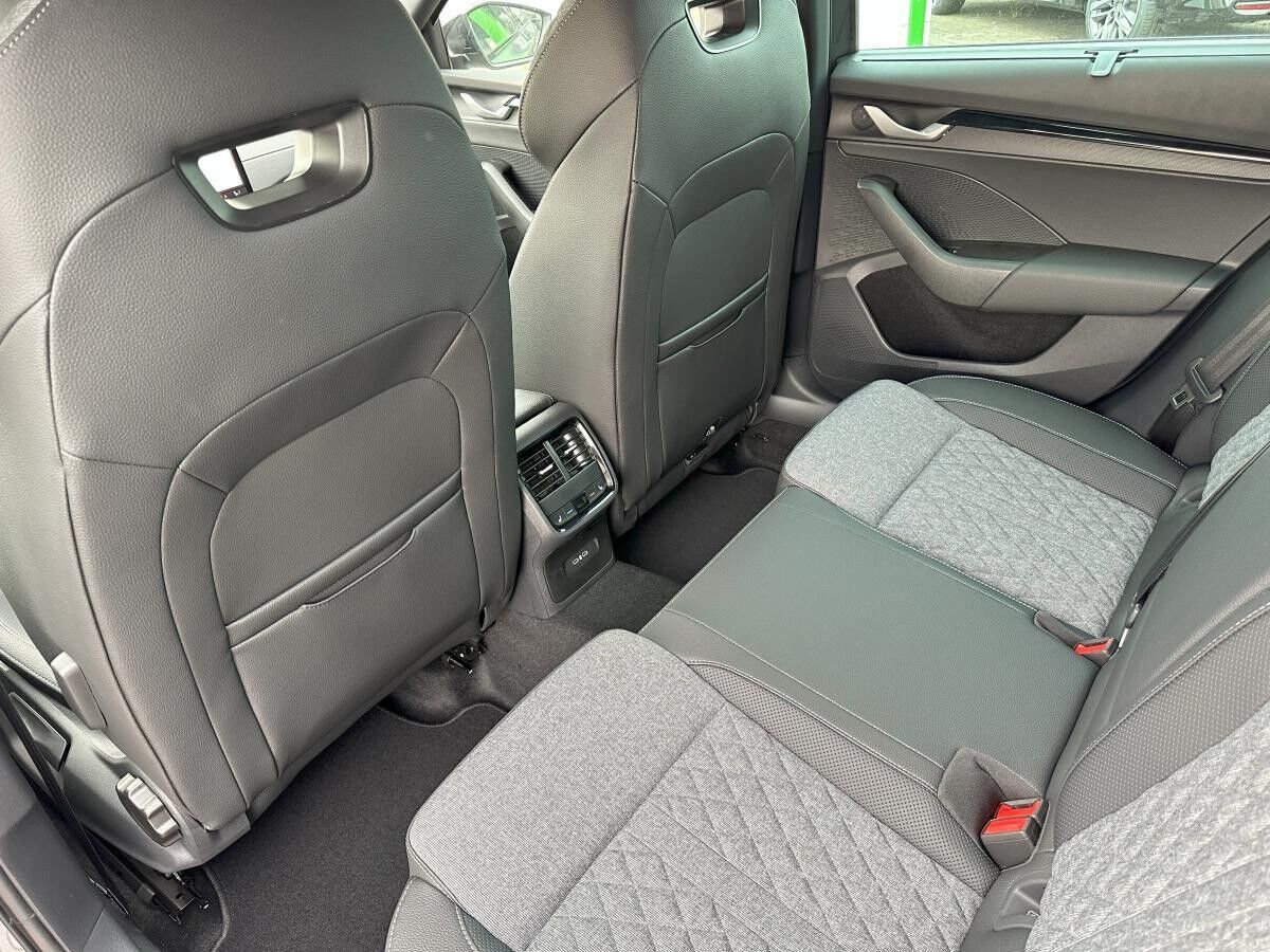 Skoda Octavia Sportline 2,0 TDI 110 kW 7-Gang-DSG**Gewerbeaktion**