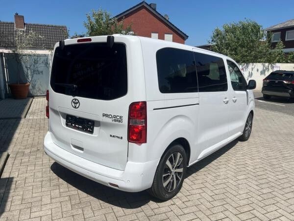 Toyota Proace Verso !!!75% ABSCHREIBUNG !!! 75kWh Electric Teamplayer L1 SHZ StandHZG ACC
