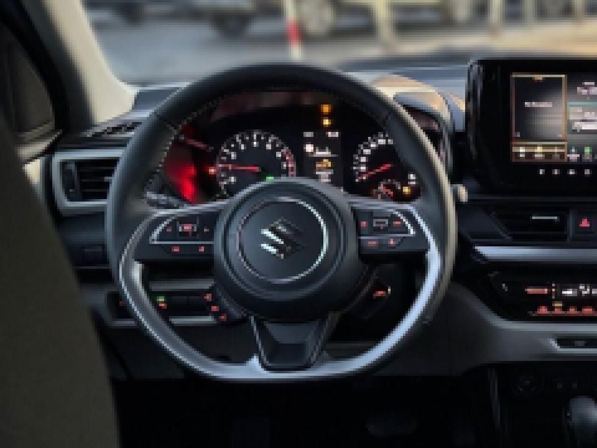 Suzuki Swift 1.2 Dualjet Hybrid CVT Comfort+