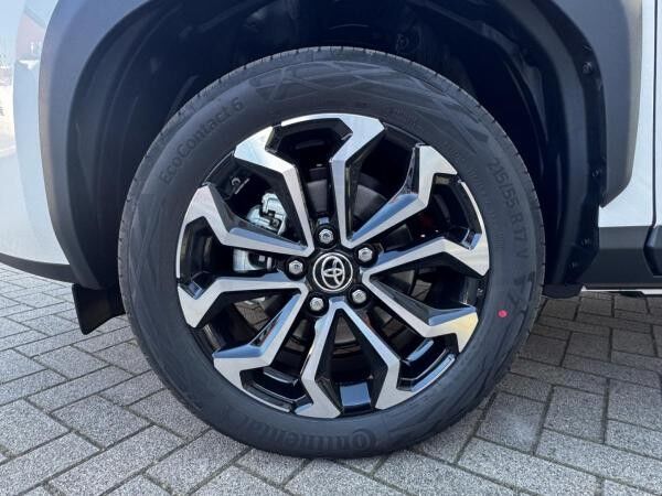 Toyota Yaris Cross Hybrid Teampl.*SHZG*NAVI*RFK* Navi Digitales Cockpit LED ACC Apple