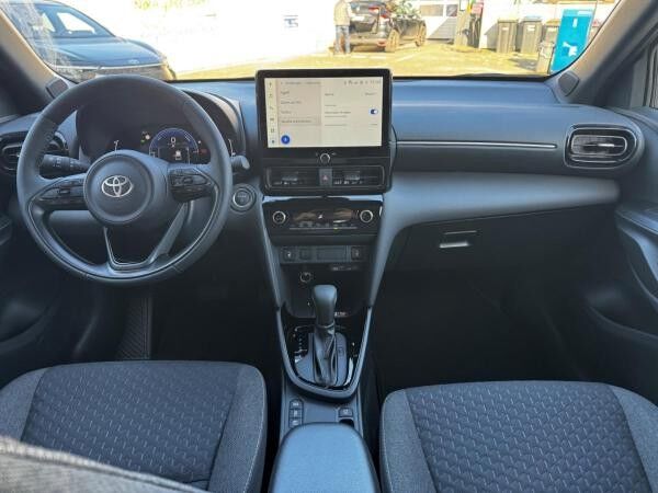 Toyota Yaris Cross Hybrid Teampl.*SHZG*NAVI*RFK* Navi Digitales Cockpit LED ACC Apple