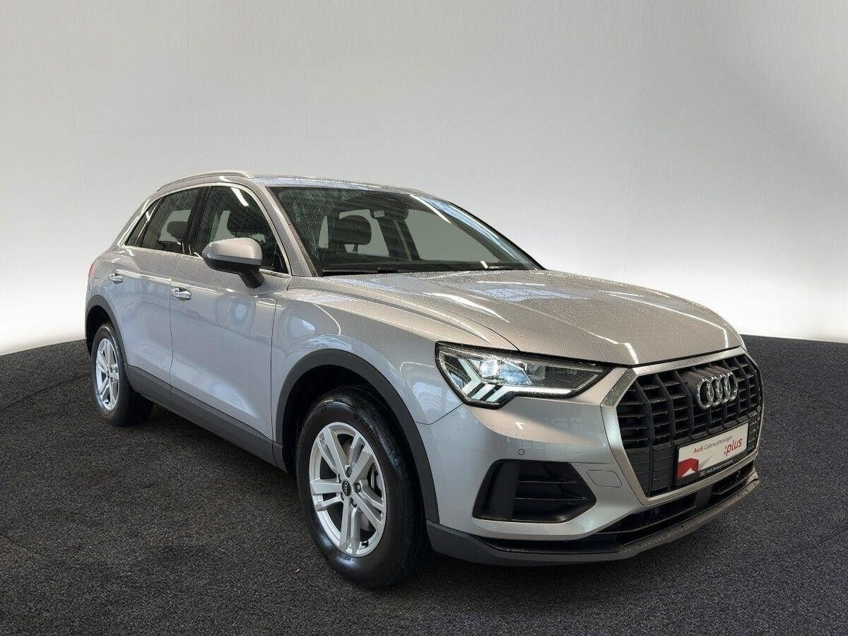 Audi Q3 45 TFSIe Kamera LED Navi virtual