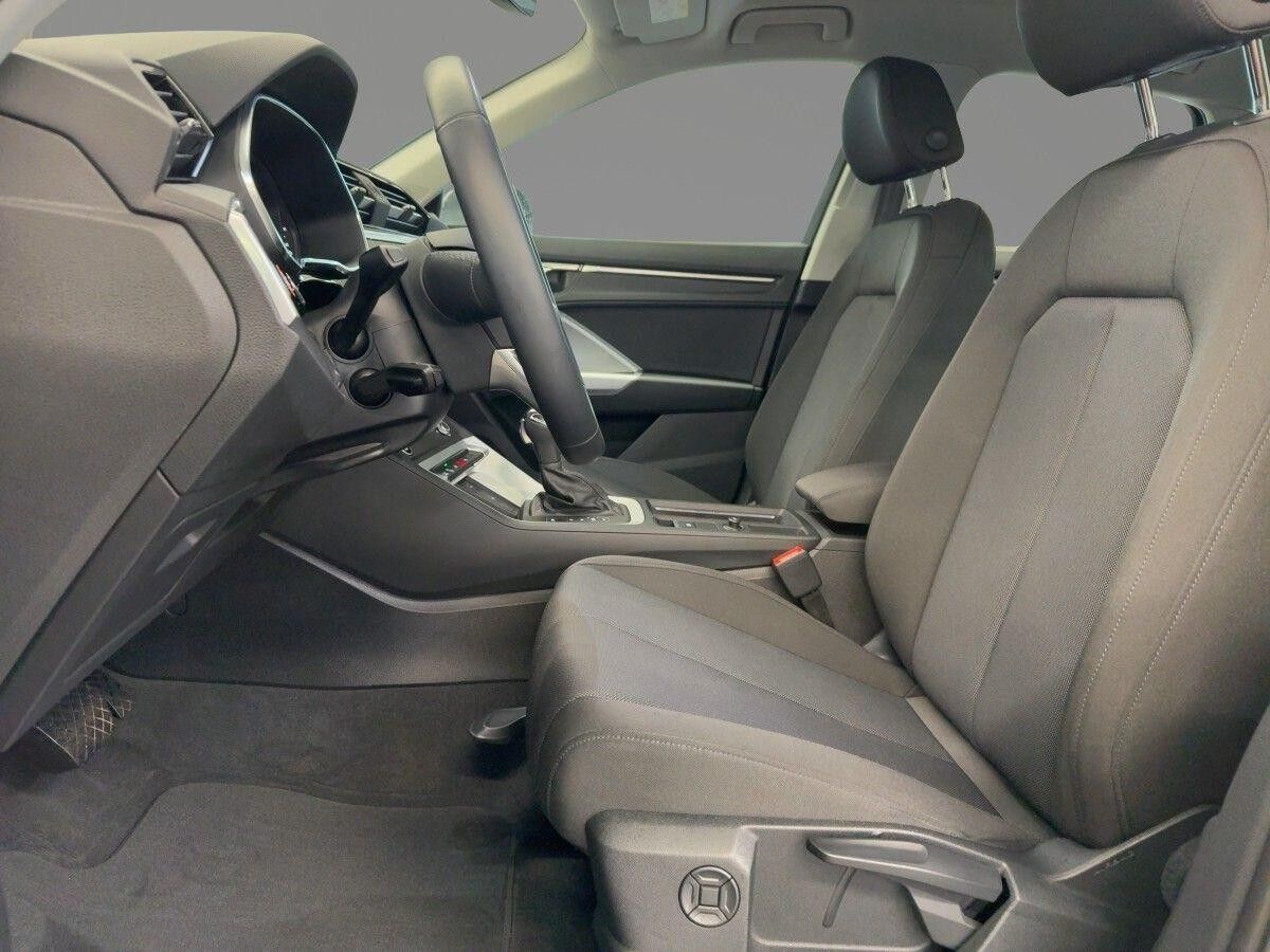 Audi Q3 45 TFSIe Kamera LED Navi virtual